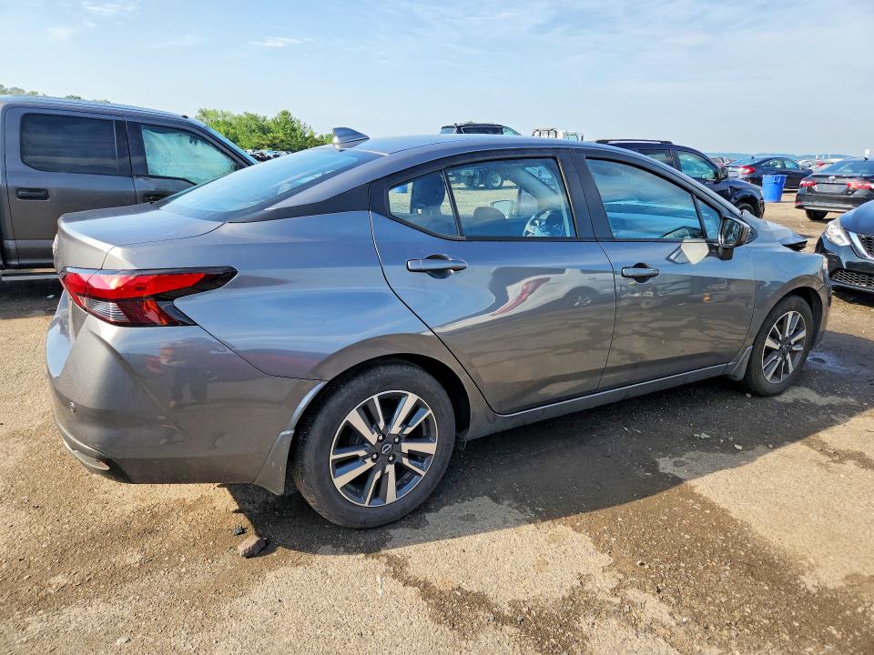 Photo 3 from auction – 2025 NISSAN VERSA with VIN 3N1CN8EV2SL813298