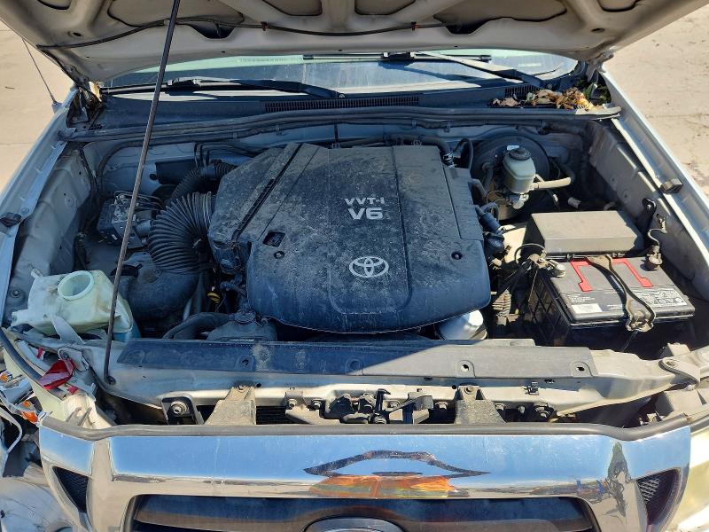 Photo 11 from auction – 2005 TOYOTA TACOMA with VIN 5TEUU42N75Z007220