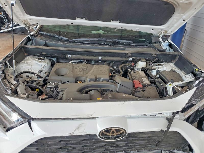 Photo 11 from auction – 2025 TOYOTA RAV4 with VIN 2T3P1RFV3SW605695