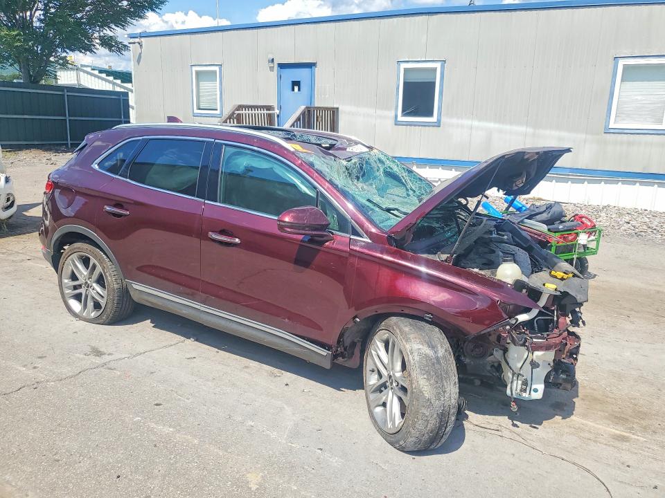 Photo 4 from auction – 2019 LINCOLN MKC with VIN 5LMCJ3D94KUL46755
