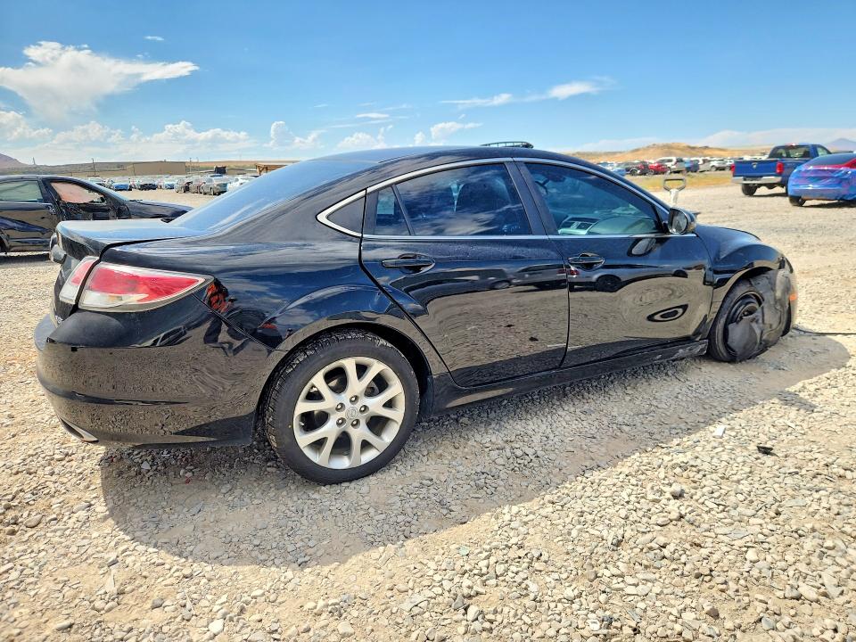 Photo 3 from auction – 2009 MAZDA 6 with VIN 1YVHP82B795M22322