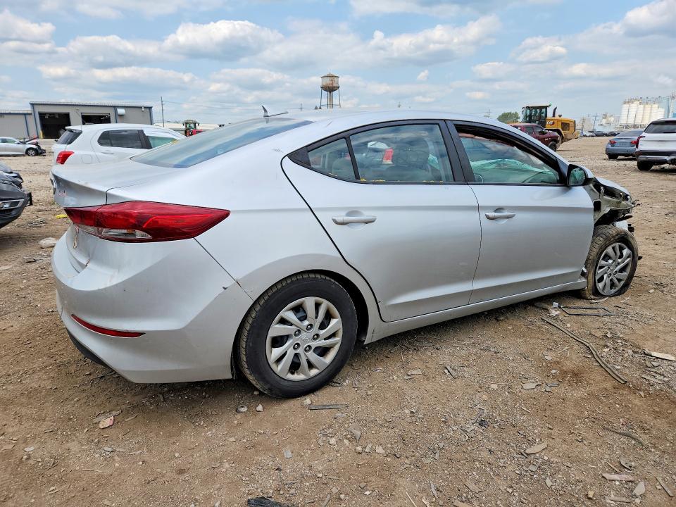 Photo 3 from auction – 2017 HYUNDAI ELANTRA with VIN 5NPD74LF5HH178053