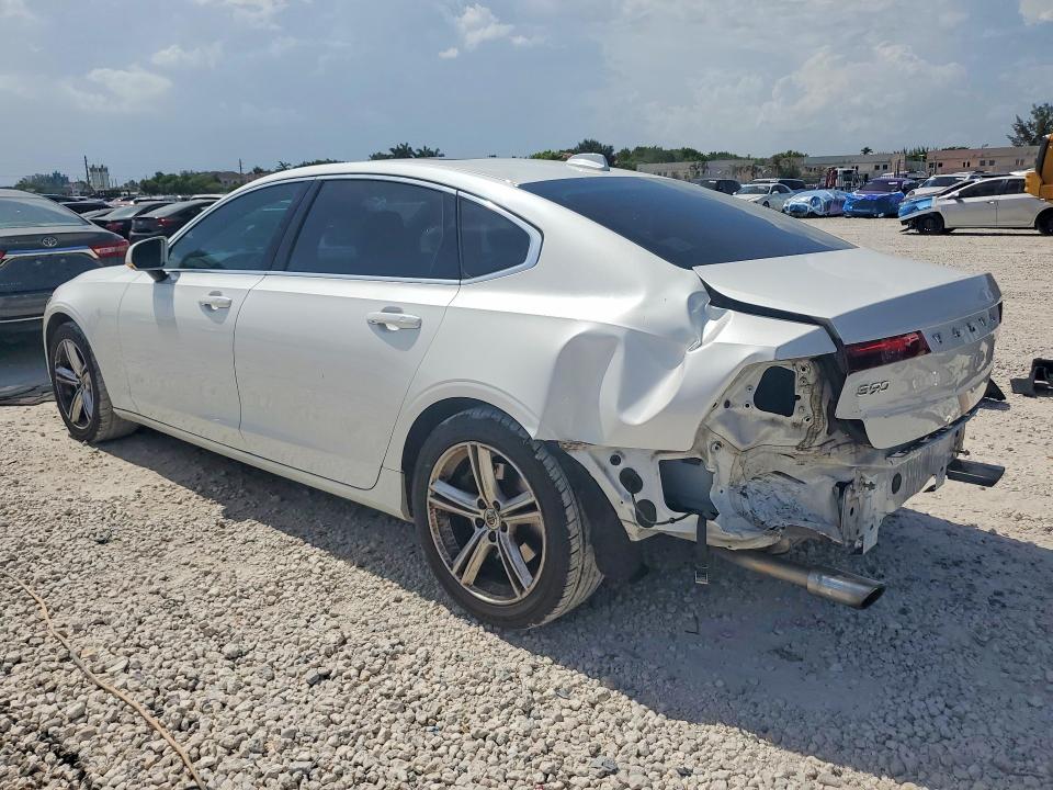 Photo 2 from auction – 2018 VOLVO S90 with VIN LVY982AKXJP023492