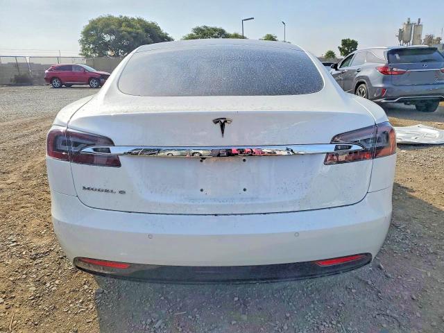 Photo 6 from auction – 2017 TESLA MODEL S with VIN 5YJSA1E22HF189060