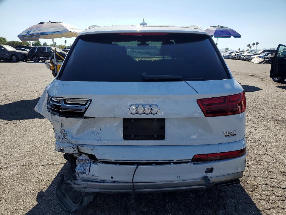 Фото 6 с аукциона – 2018 AUDI Q7 с VIN WA1LAAF74JD000253
