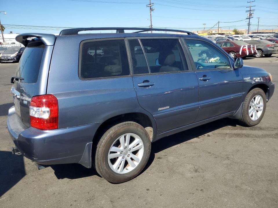 Photo 3 from auction – 2007 TOYOTA HIGHLANDER with VIN JTEEW21A370045611