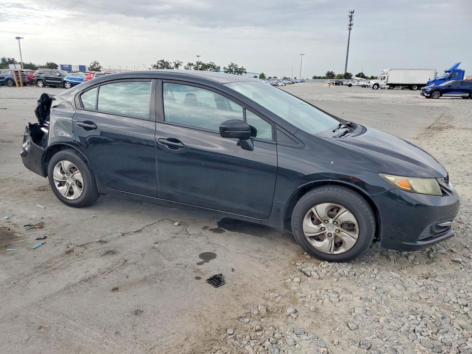 Photo 4 from auction – 2015 HONDA CIVIC with VIN 19XFB2F52FE037795