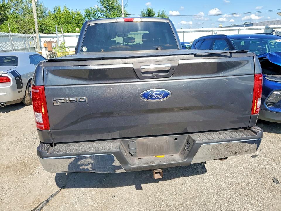 Photo 6 from auction – 2017 FORD F150 SUPERCREW with VIN 1FTFW1EG2HFC64303