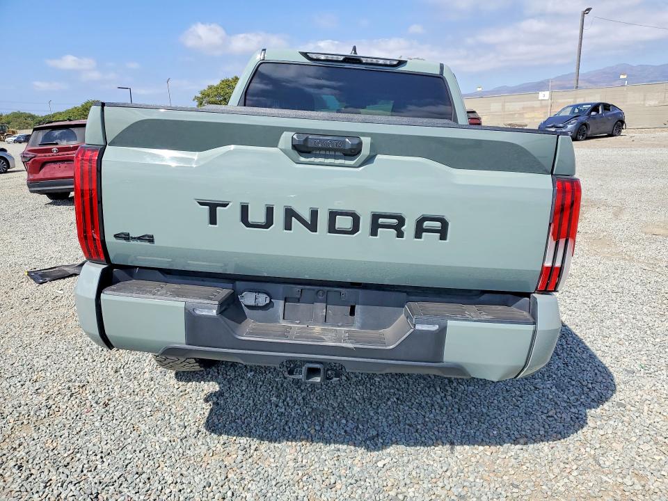 Zdjęcie 6 z aukcji – 2024 TOYOTA TUNDRA z VIN 5TFLA5DB1RX150822