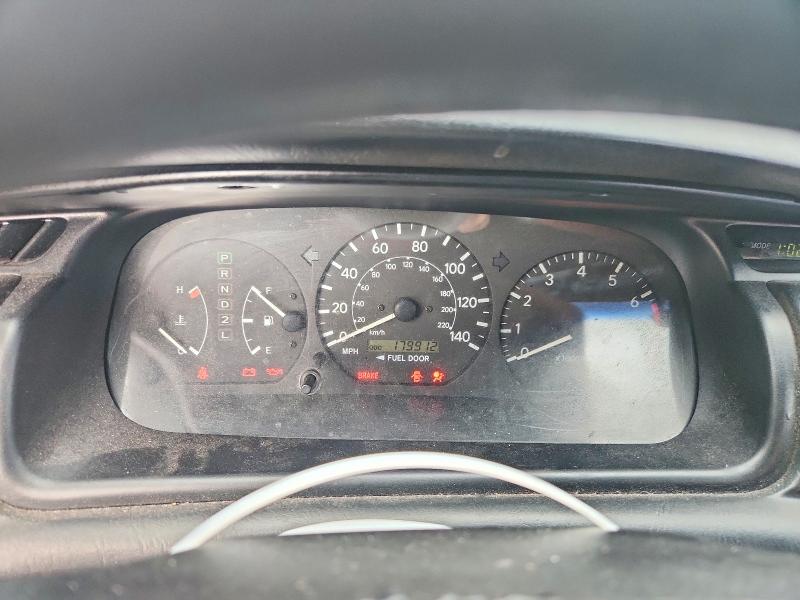 Photo 9 from auction – 2001 TOYOTA CAMRY with VIN 4T1BG22K91U865909