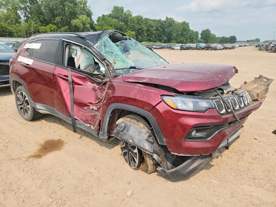 Photo 4 from auction – 2022 JEEP COMPASS with VIN 3C4NJDCB4NT101740