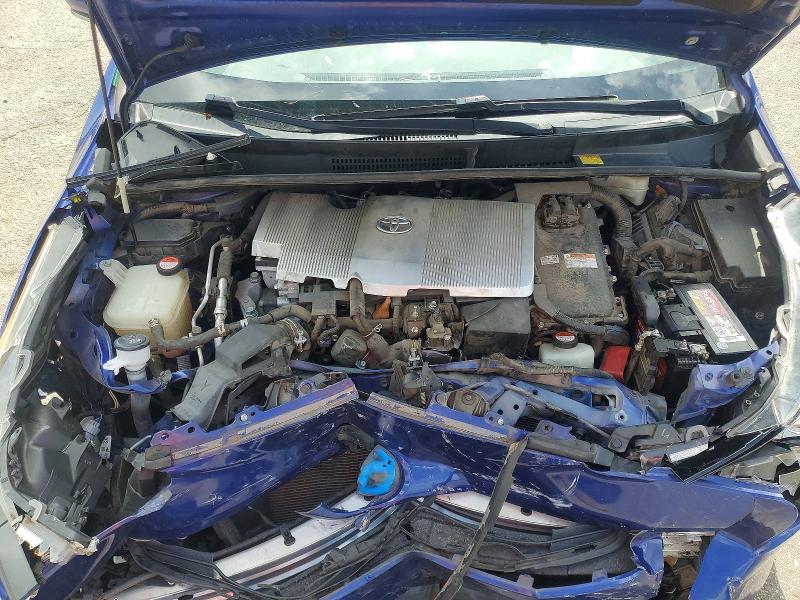 Photo 11 from auction – 2016 TOYOTA PRIUS with VIN JTDKARFU3G3505995