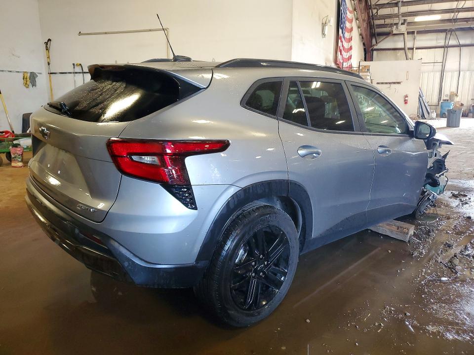 Photo 3 from auction – 2024 CHEVROLET TRAX with VIN KL77LKE28RC102778