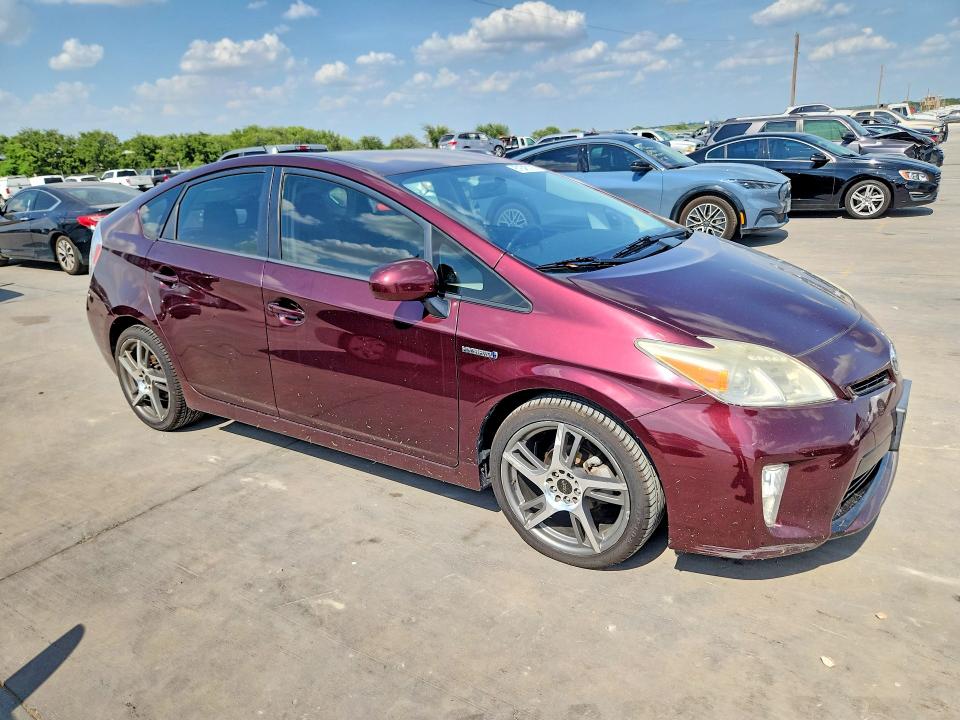 Photo 4 from auction – 2013 TOYOTA PRIUS with VIN JTDKN3DU2D5611245
