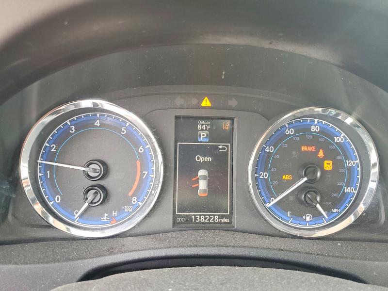 Photo 9 from auction – 2018 TOYOTA COROLLA with VIN 2T1BURHE2JC110993