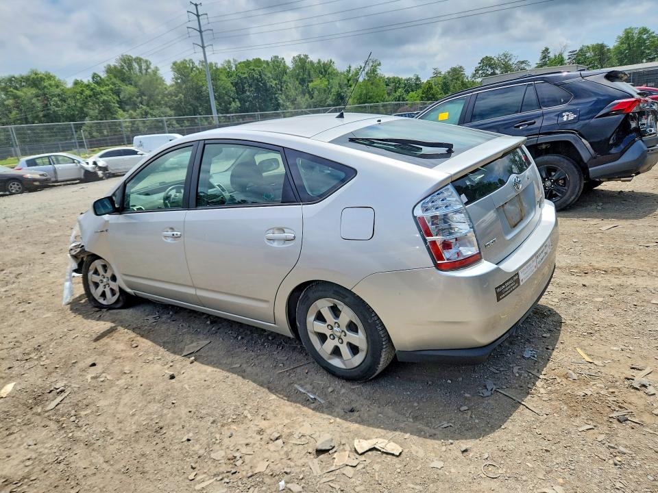 Photo 2 from auction – 2006 TOYOTA PRIUS with VIN JTDKB20U863155372