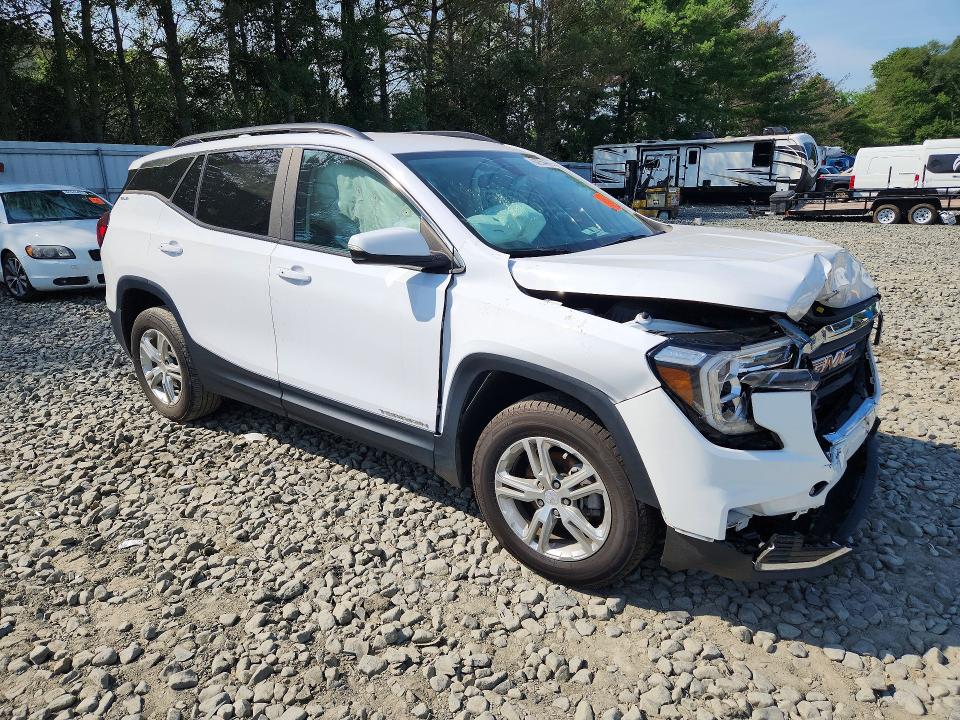 Photo 4 from auction – 2022 GMC TERRAIN with VIN 3GKALTEV7NL145746