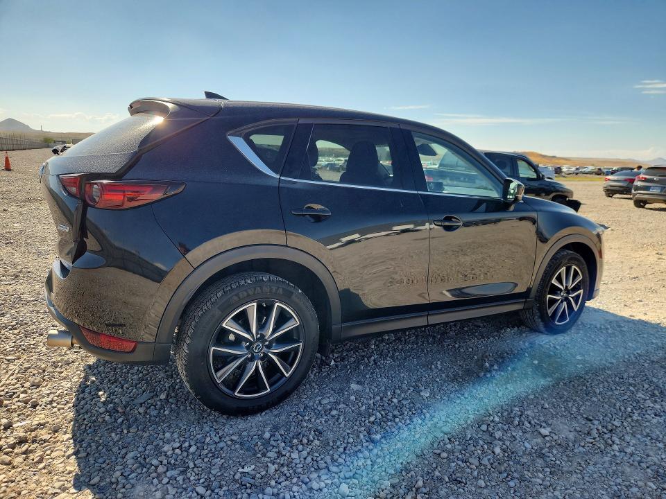 Photo 3 from auction – 2017 MAZDA CX-5 with VIN JM3KFBDL1H0108945