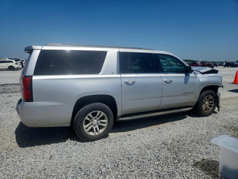 Photo 3 from auction – 2016 CHEVROLET SUBURBAN with VIN 1GNSCHKC1GR321905