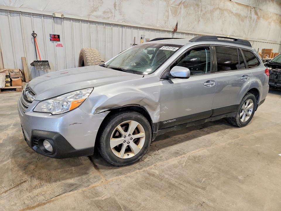 SUBARU OUTBACK 2013 with VIN 4S4BRBCC4D3222718 - Photo from auction