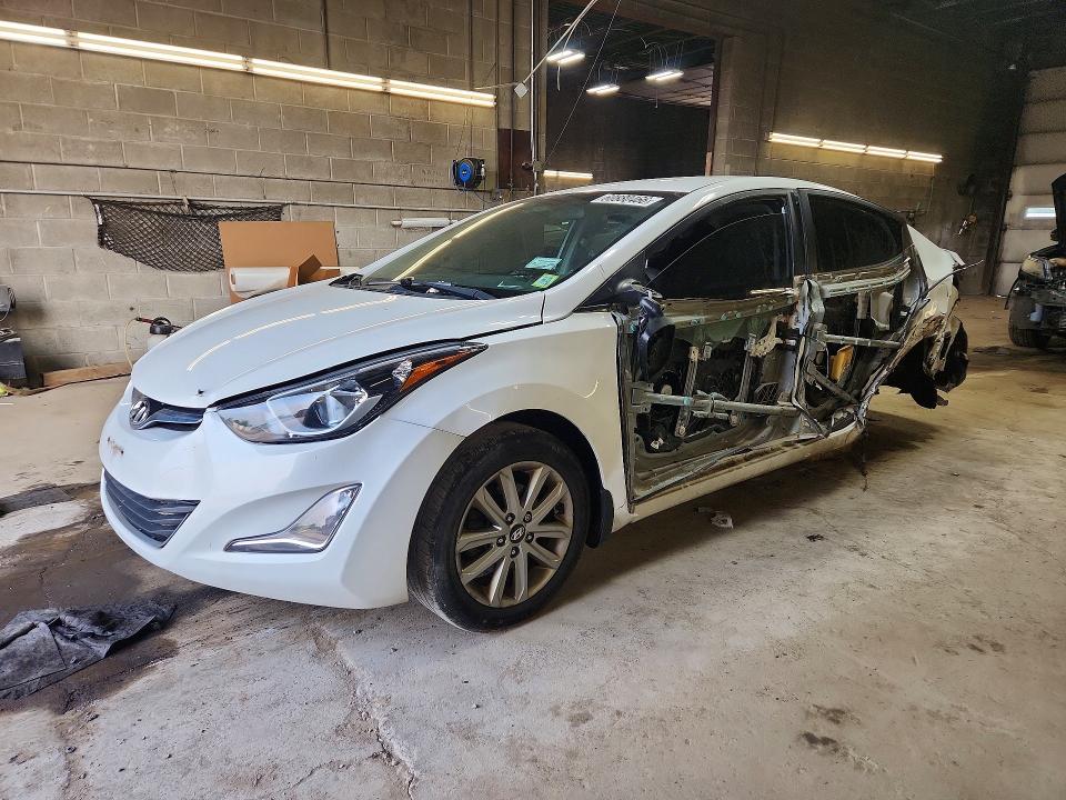 HYUNDAI ELANTRA 2016 with VIN 5NPDH4AE1GH659813 - Photo from auction