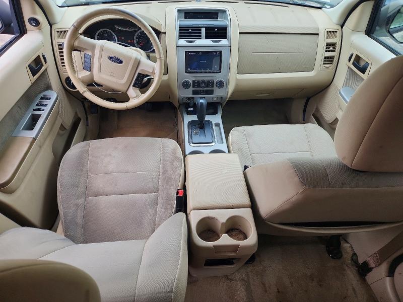 Photo 8 from auction – 2010 FORD ESCAPE with VIN 1FMCU0D71AKD25864