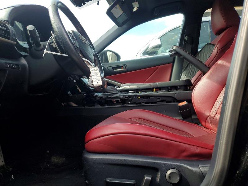 Photo 7 from auction – 2019 LEXUS IS with VIN JTHC81D29K5036104