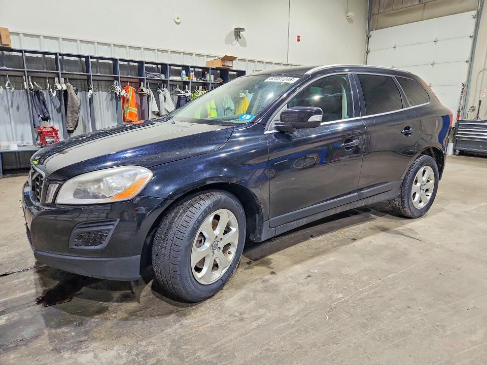 VOLVO XC60 2013 with VIN YV4940DZ2D2393530 - Photo from auction
