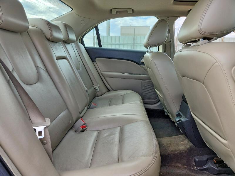 Фото 10 с аукциона – 2010 FORD FUSION с VIN 3FADP0L37AR135731