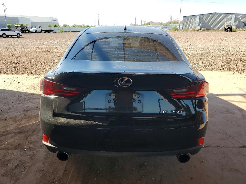 Photo 6 from auction – 2014 LEXUS IS with VIN JTHBF1D22E5039111