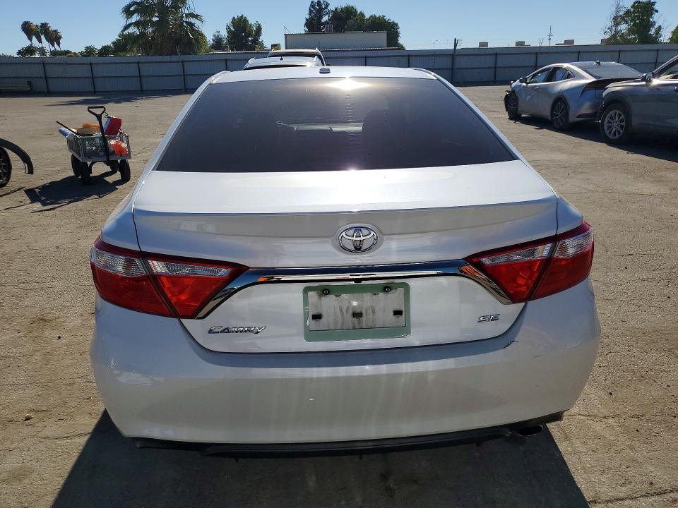 Photo 6 from auction – 2015 TOYOTA CAMRY with VIN 4T1BF1FK3FU012985