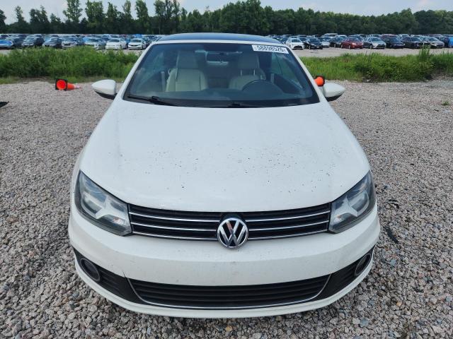 Photo 5 from auction – 2013 VOLKSWAGEN EOS with VIN WVWBW8AH5DV006413
