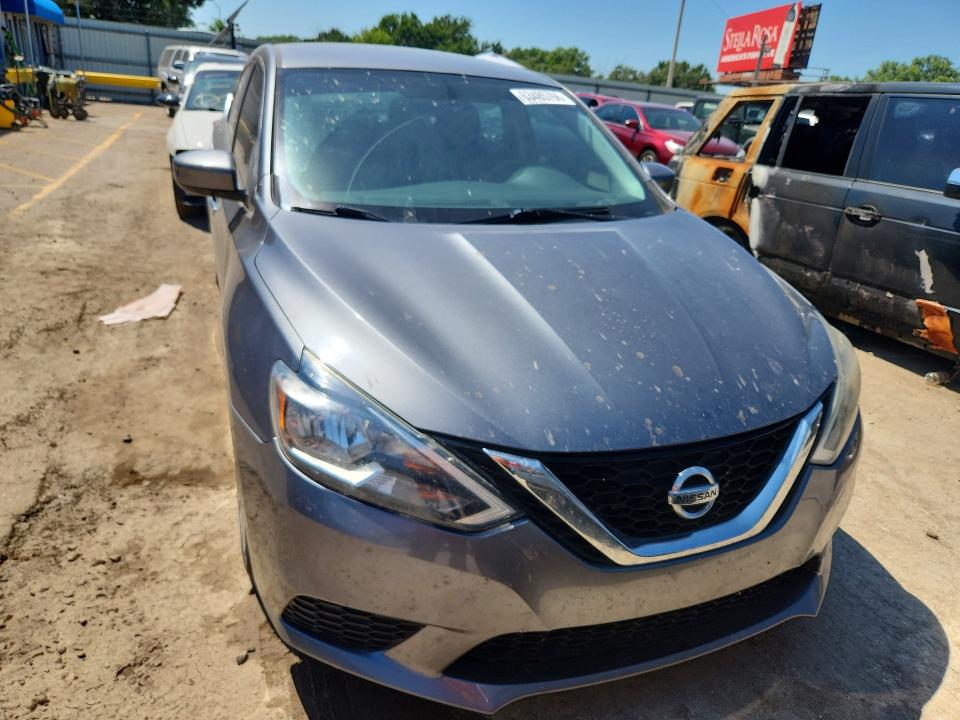 Photo 5 from auction – 2017 NISSAN SENTRA with VIN 3N1AB7AP3HY360693