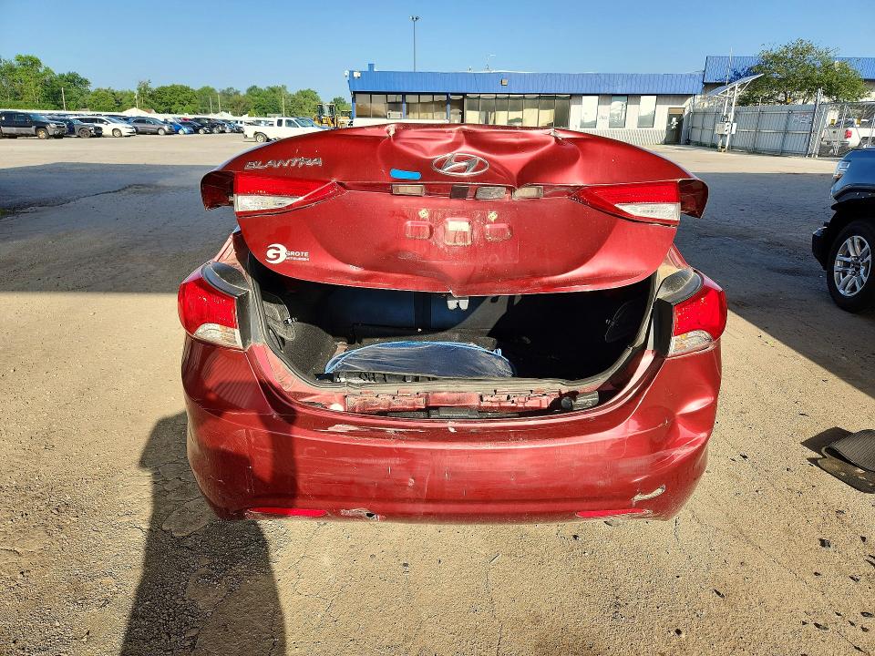 Photo 6 from auction – 2013 HYUNDAI ELANTRA with VIN 5NPDH4AEXDH240967