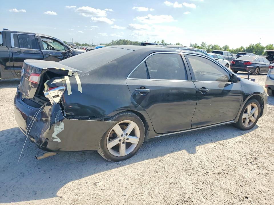 Photo 3 from auction – 2014 TOYOTA CAMRY with VIN 4T4BF1FK6ER355469