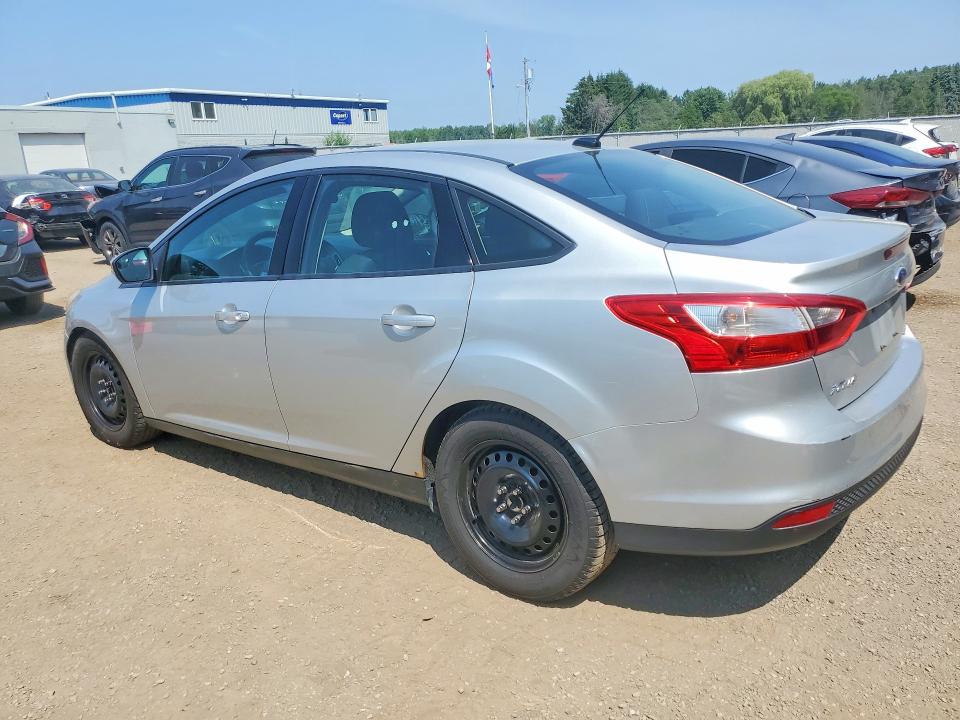 Photo 2 from auction – 2014 FORD FOCUS with VIN 1FADP3F2XEL297135