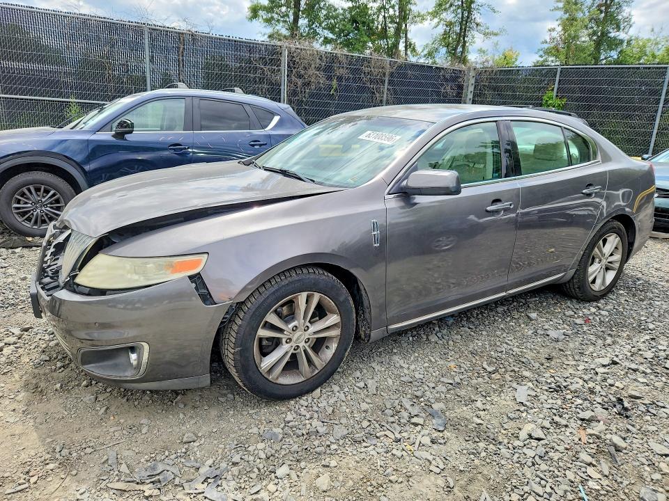 LINCOLN MKS 2011 with VIN 1LNHL9DR3BG607748 - Photo from auction