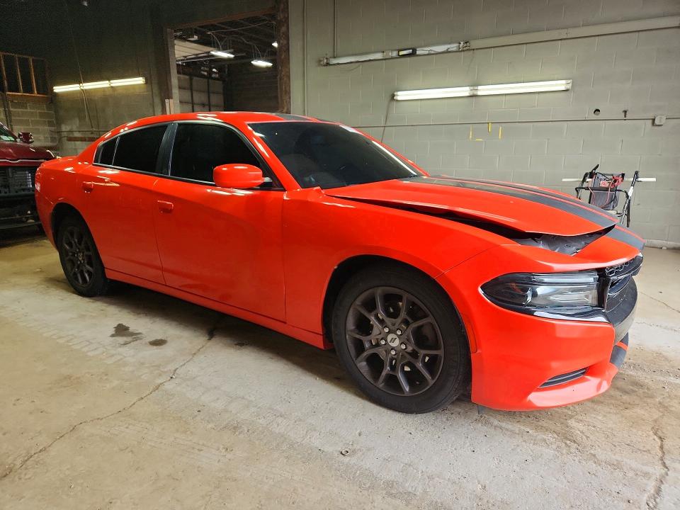 Снимка 4 от търг – 2018 DODGE CHARGER с VIN 2C3CDXJG6JH213686