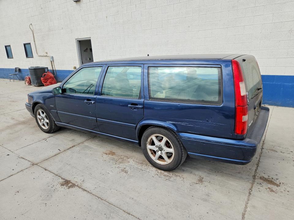Photo 2 from auction – 1998 VOLVO V70 with VIN YV1LW5671W2498794