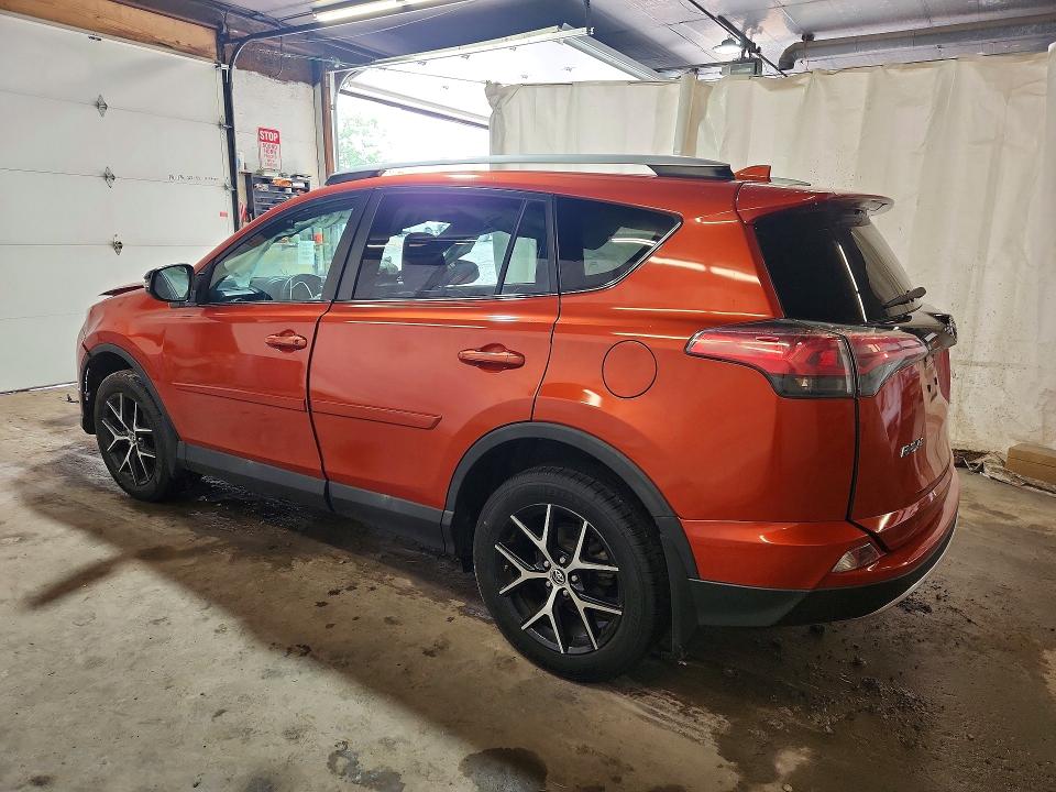 Photo 2 from auction – 2016 TOYOTA RAV4 with VIN 2T3JFREV2GW528642
