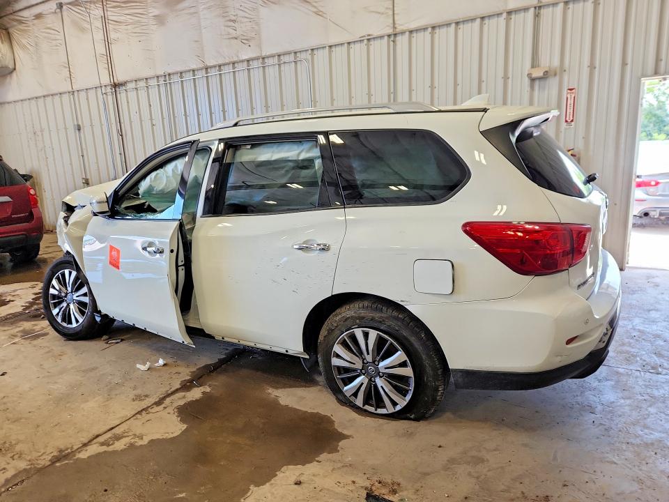 Photo 2 from auction – 2019 NISSAN PATHFINDER with VIN 5N1DR2MM8KC640275