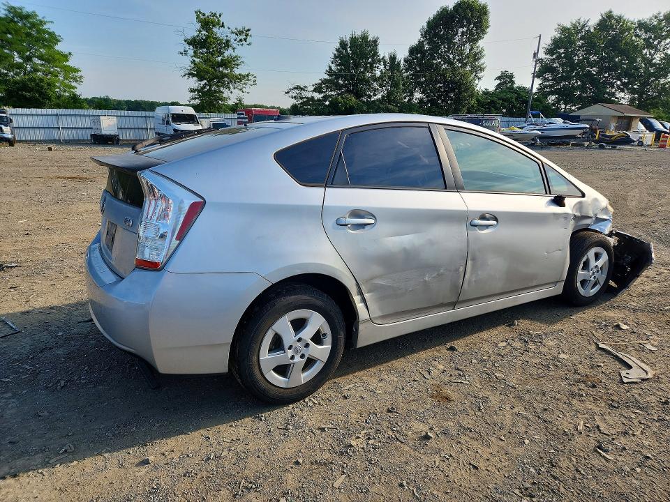 Photo 3 from auction – 2010 TOYOTA PRIUS with VIN JTDKN3DU3A0047291