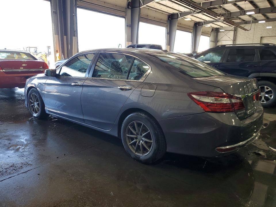 Photo 2 from auction – 2016 HONDA ACCORD with VIN 1HGCR2F92GA069587