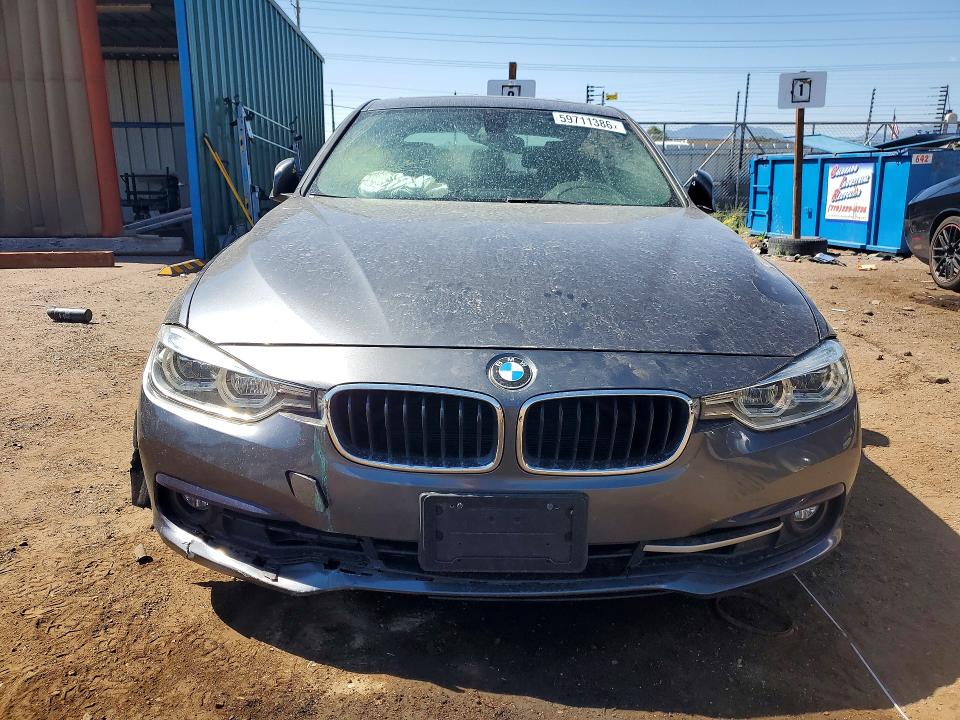 Zdjęcie 5 z aukcji – 2018 BMW 330 z VIN WBA8D9C57JA607735