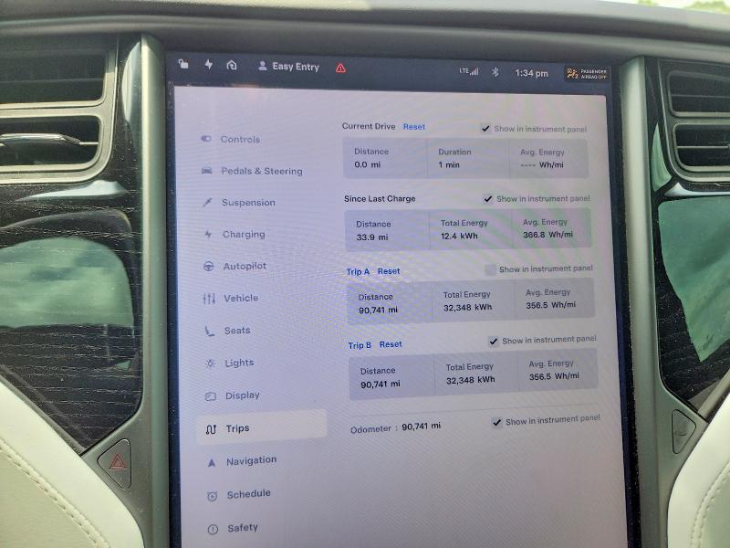 Photo 9 from auction – 2020 TESLA MODEL X with VIN 5YJXCBE2XLF300064