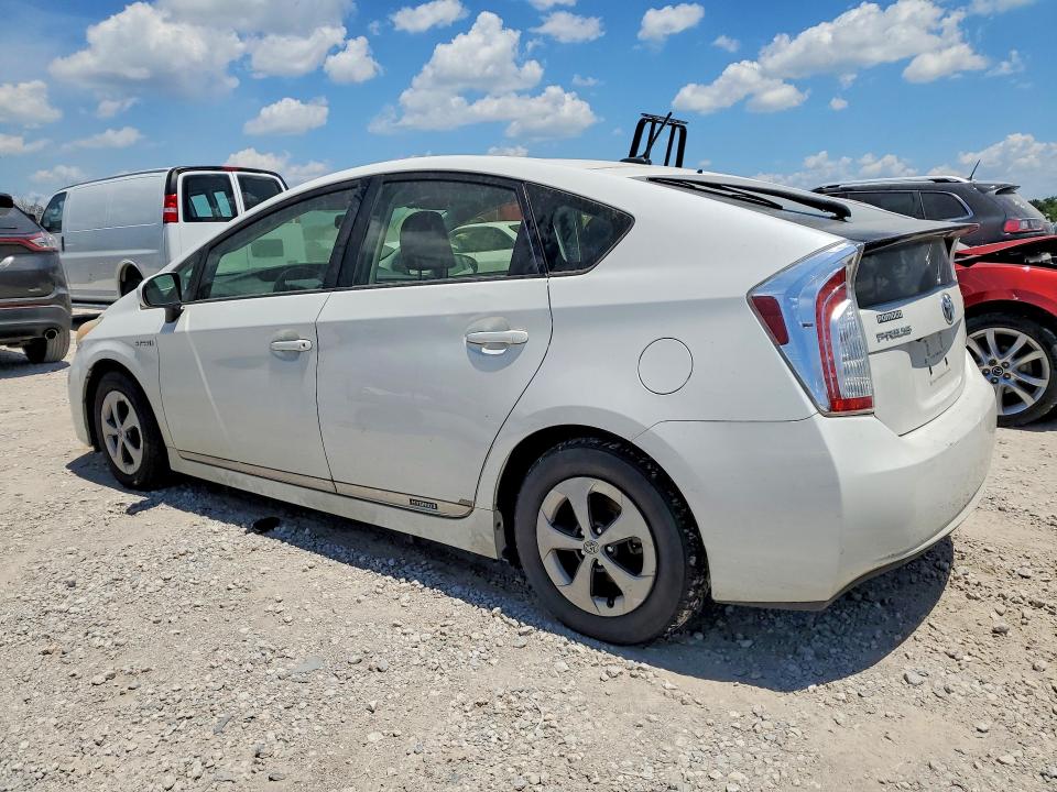Photo 2 from auction – 2012 TOYOTA PRIUS with VIN JTDKN3DU7C5497967