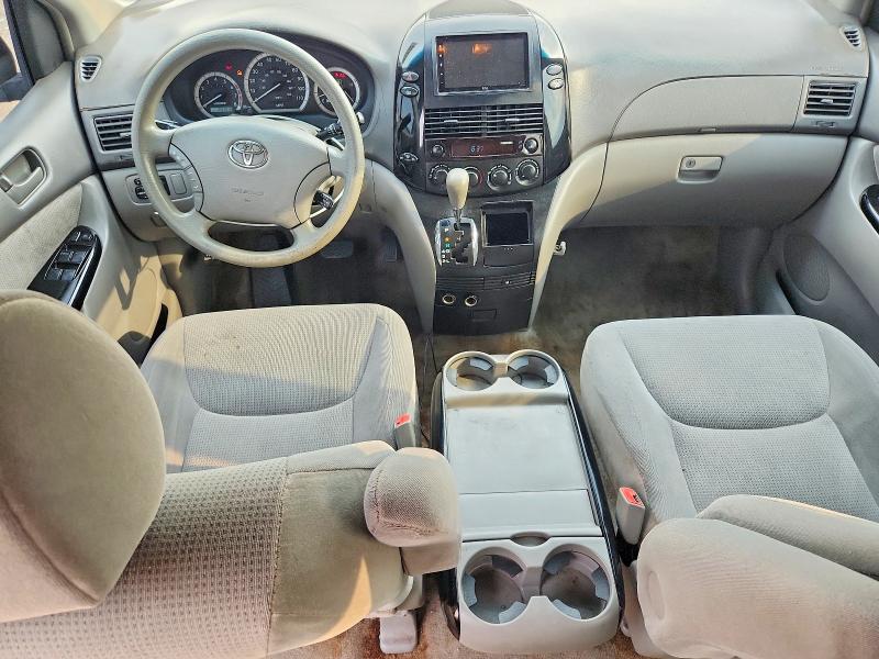 Photo 8 from auction – 2005 TOYOTA SIENNA with VIN 5TDZA23CX5S275935