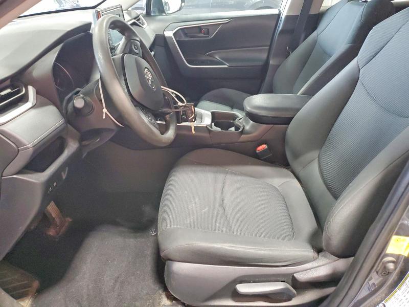 Photo 7 from auction – 2021 TOYOTA RAV4 with VIN 2T3F1RFV8MW165553