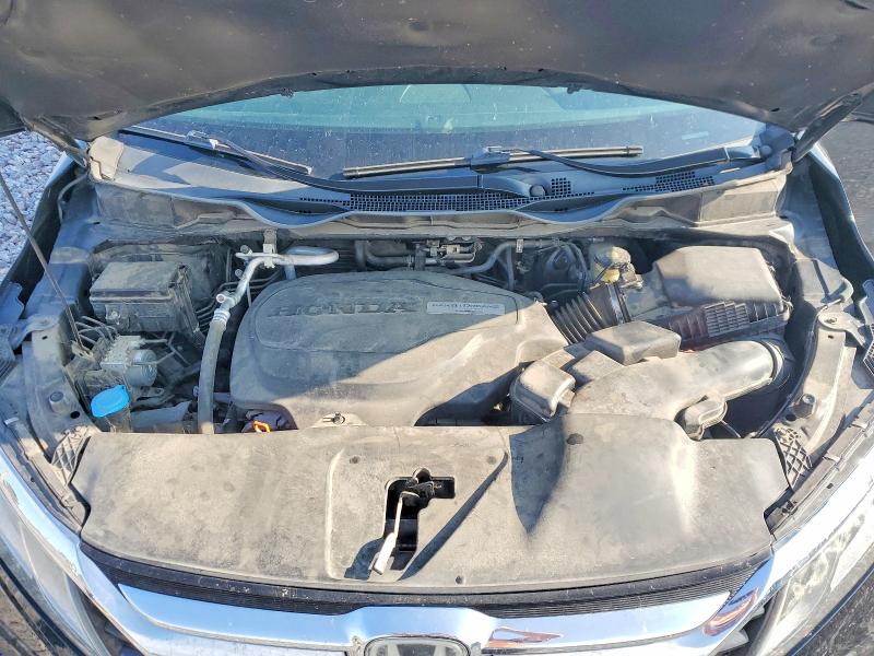 Photo 12 from auction – 2018 HONDA ODYSSEY with VIN 5FNRL6H70JB016768
