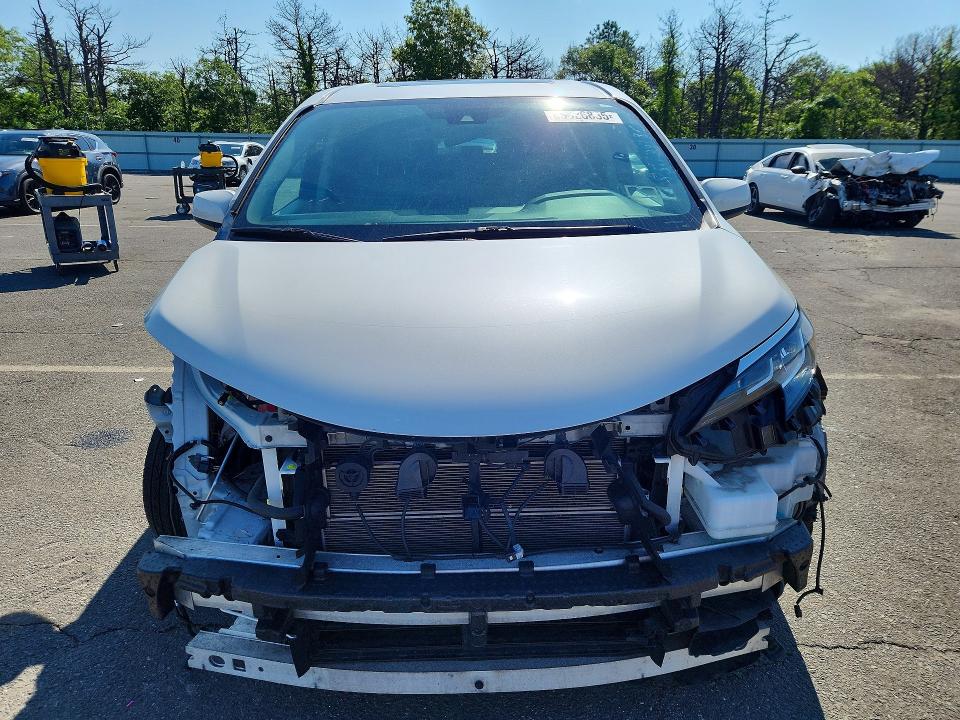 Photo 5 from auction – 2021 TOYOTA SIENNA with VIN 5TDYSKFCXMS016039